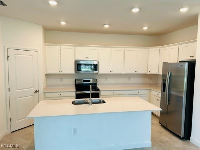 Foto del edificio - 9156 Leatherwood Loop