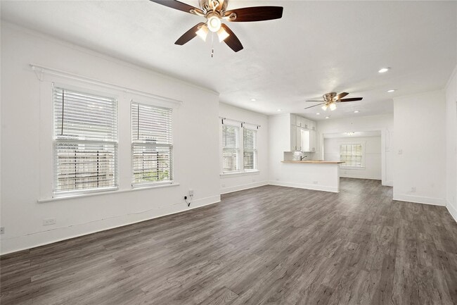 Foto del edificio - 1109 Gargan St