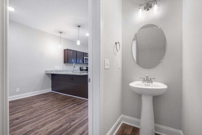 Building Photo - Pro Park Villages # 103