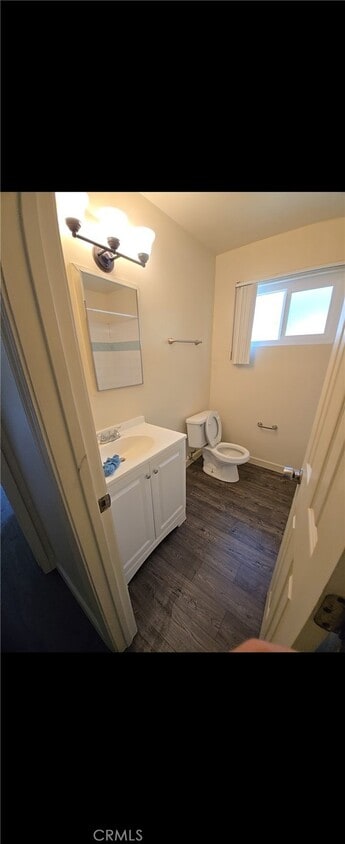 Foto del edificio - 3130 Garnet Ln