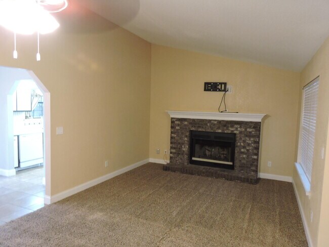 Building Photo - 4763 Melissa Cove