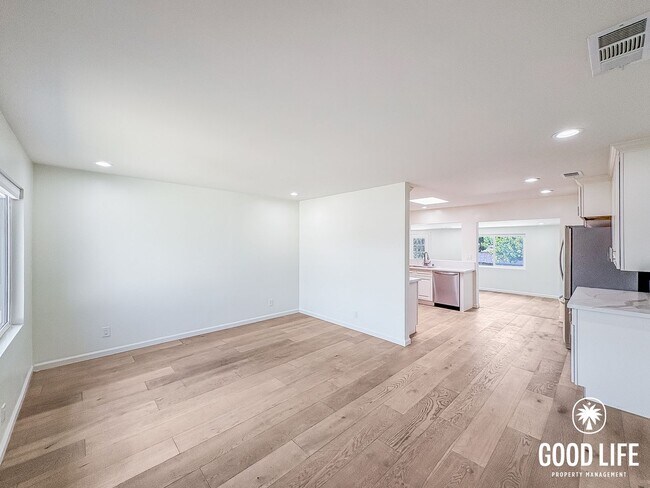 Building Photo - SD: 3BD/2BA Home in Oceanside with Private Backyard, Wood-Burning Stove & In-Unit Laundry