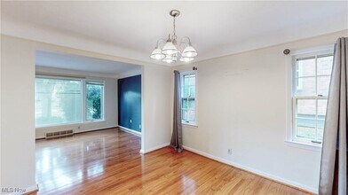 Building Photo - 23613 E Baintree Rd