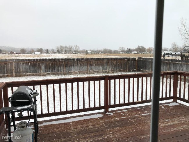 Foto del edificio - 4 br, 3 bath House - 1481 Peony Dr