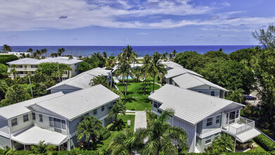 Building Photo - 320 S Ocean Blvd