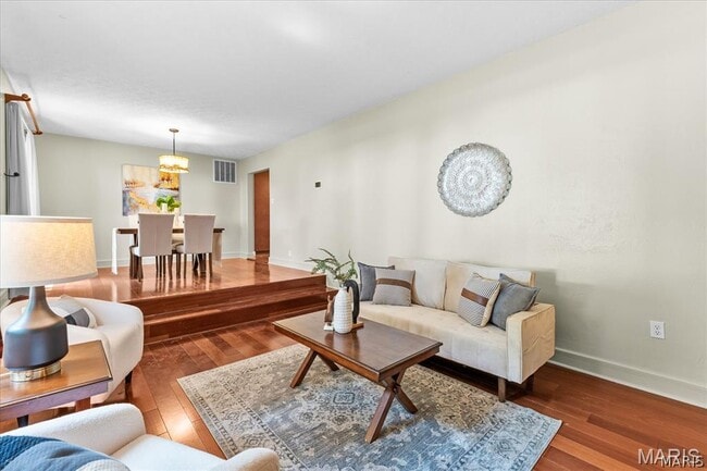 Building Photo - 1 Tanbark Dr