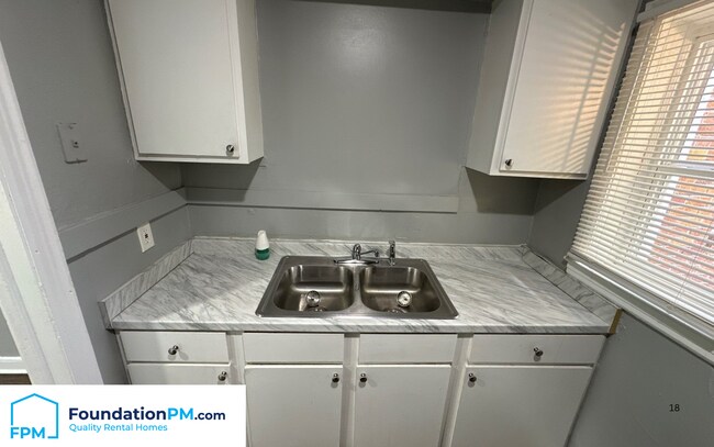 Foto del edificio - 3088 Beaumont Ave