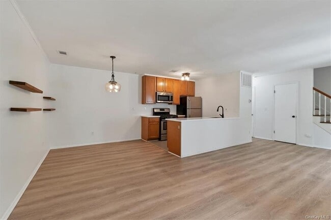 Foto del edificio - 48 Homestead Village Dr