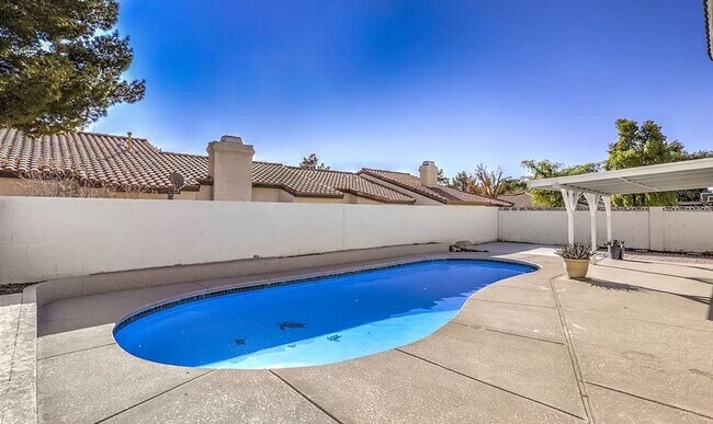 Foto del edificio - Henderson Green Valley with POOL!