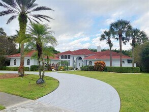 Building Photo - 21190 N Sweetwater Ln