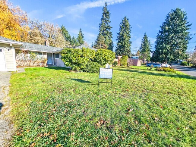 Foto del edificio - 16204 SE 8th St