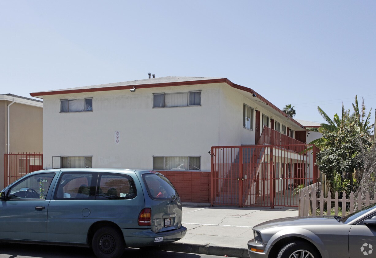 Building Photo - 51st Street Apartments