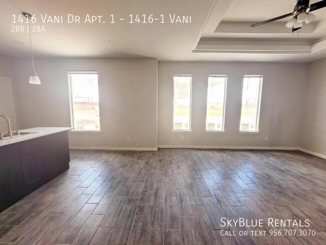 Building Photo - 1416 Vani Dr