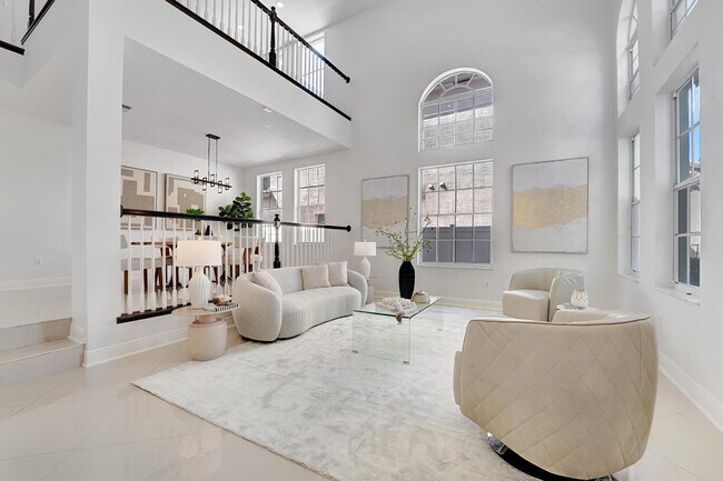 Foto del edificio - 1774 Annandale Cir