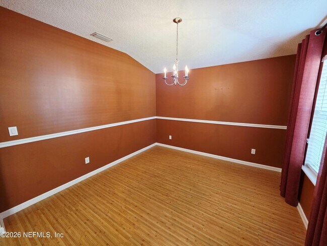 Building Photo - 529 Casa Sevilla Ave