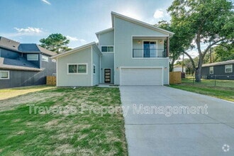 Building Photo - 1855 Highland Dr E