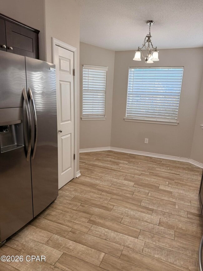 Foto del edificio - 3606 Bay Tree Rd