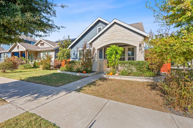 Foto del edificio - 5720 Baythorne Dr