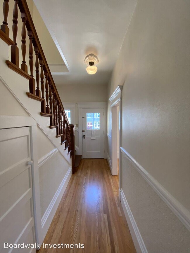 Building Photo - 3 br, 2 bath House - 1463 8th Ave
