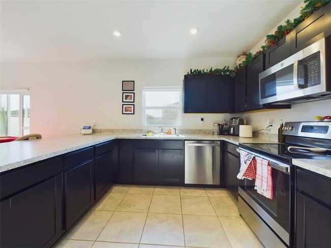 Foto del edificio - 1424 Feather Ln