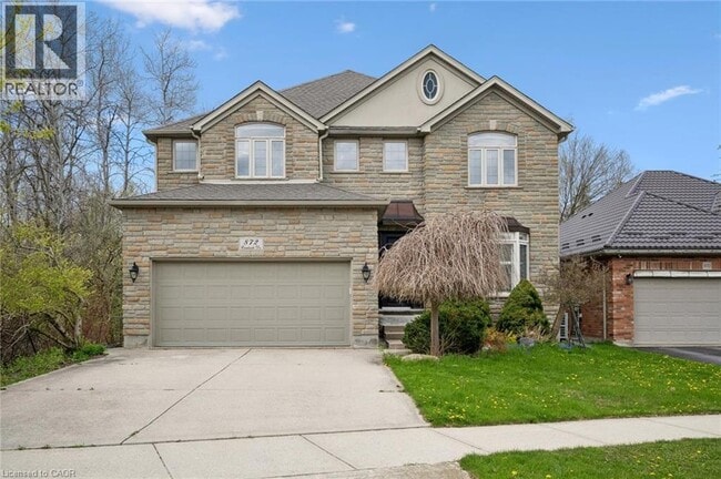 Building Photo - 872 Creekside Dr