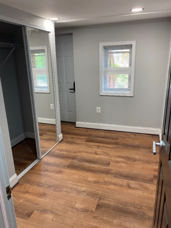 Foto principal - 1211 Poplar Grove St