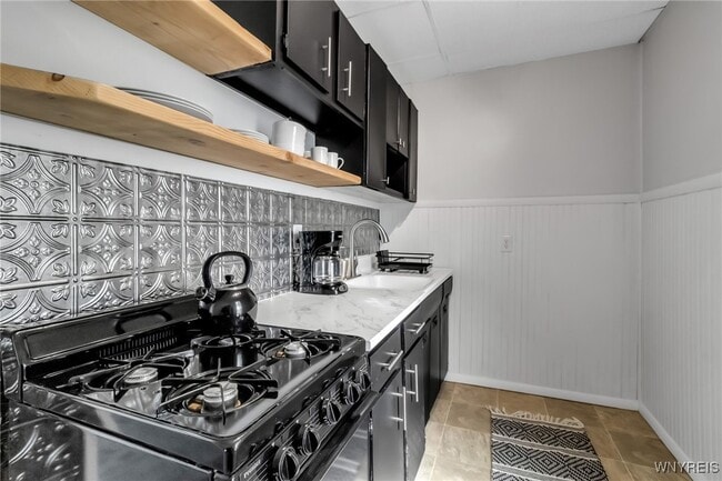 Foto del edificio - 102 Main St