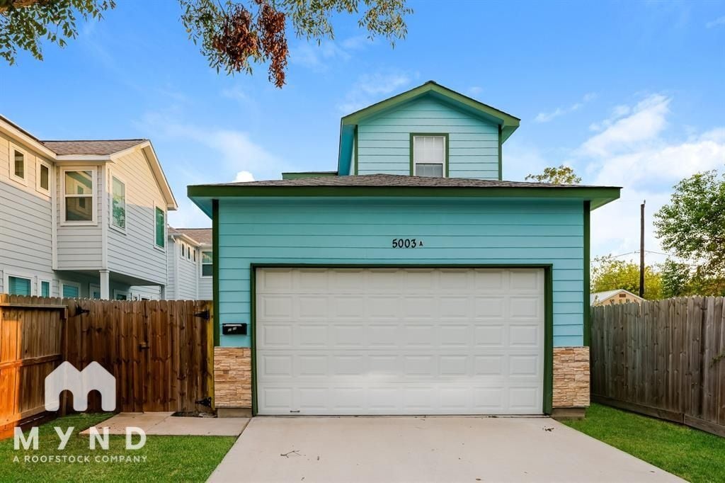 Foto principal - 5003 Higgins St