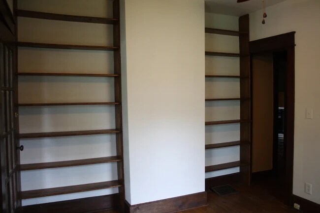 Foto del edificio - 718 S Lincoln St