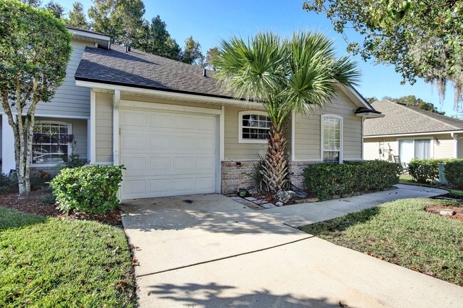 Building Photo - 3 bedroom/ 2 bathroom condo in gated Southern Bridge in ST Johns!