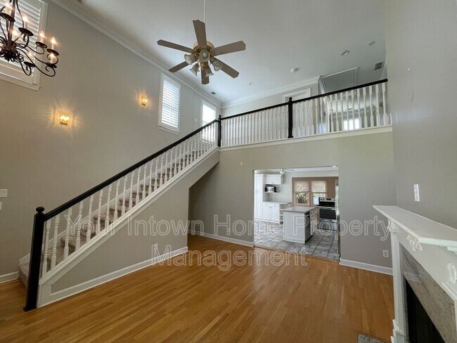 Building Photo - 1207 Oglethorpe Ave NE