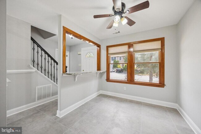 Foto del edificio - 5503 Red Haven Dr