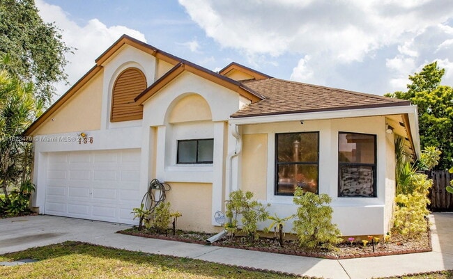 Photo - 156 Colly Way House
