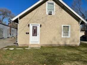 Building Photo - 608-610 Cooper Ave