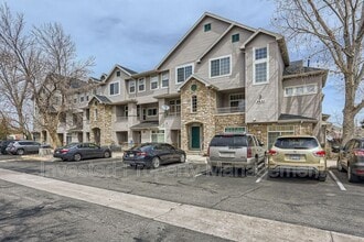 Building Photo - 9530 E Florida Ave