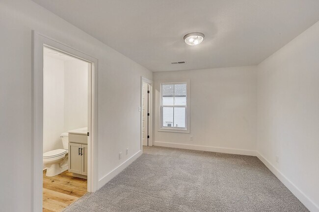 Interior Photo - Garnet Village