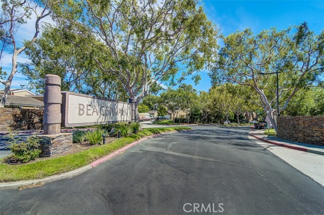 Primary Photo - 7247 Havenrock Dr
