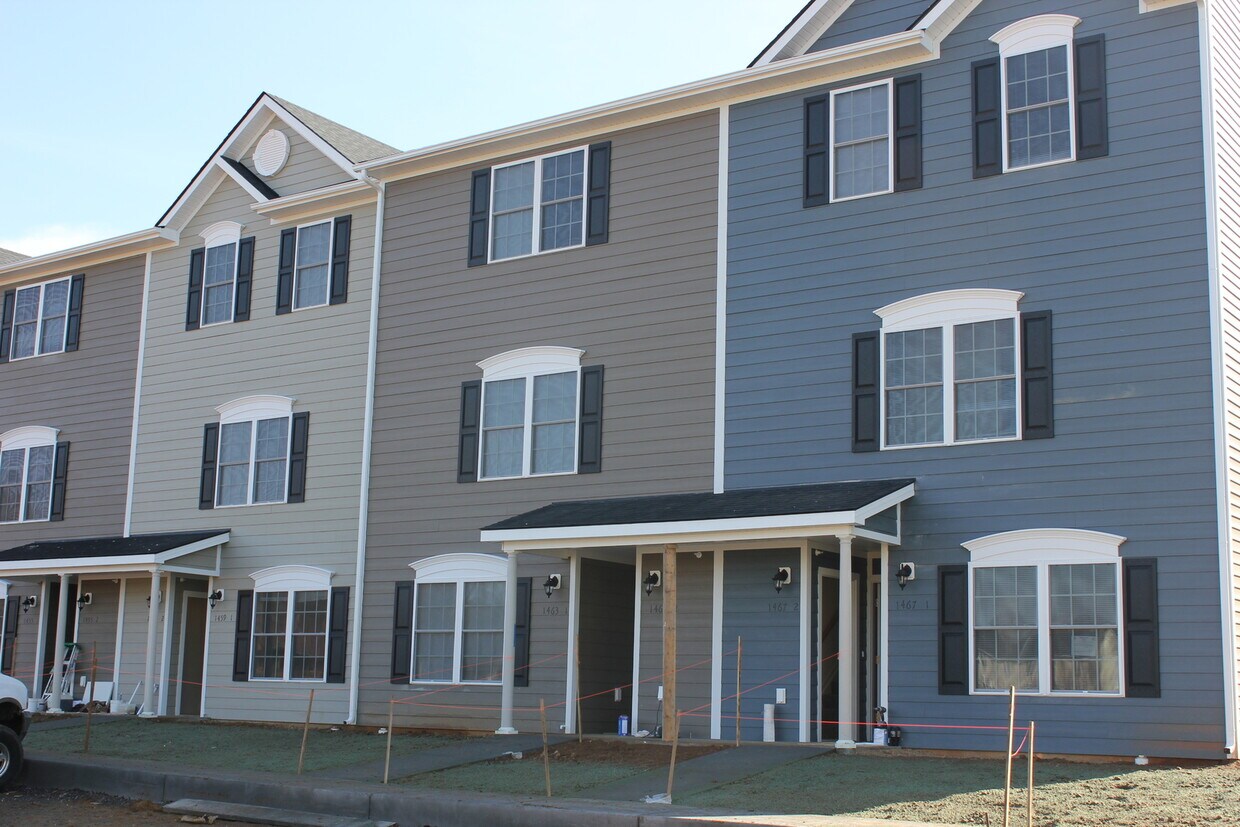 Foto principal - Two Master Suite Apartment Townhouse