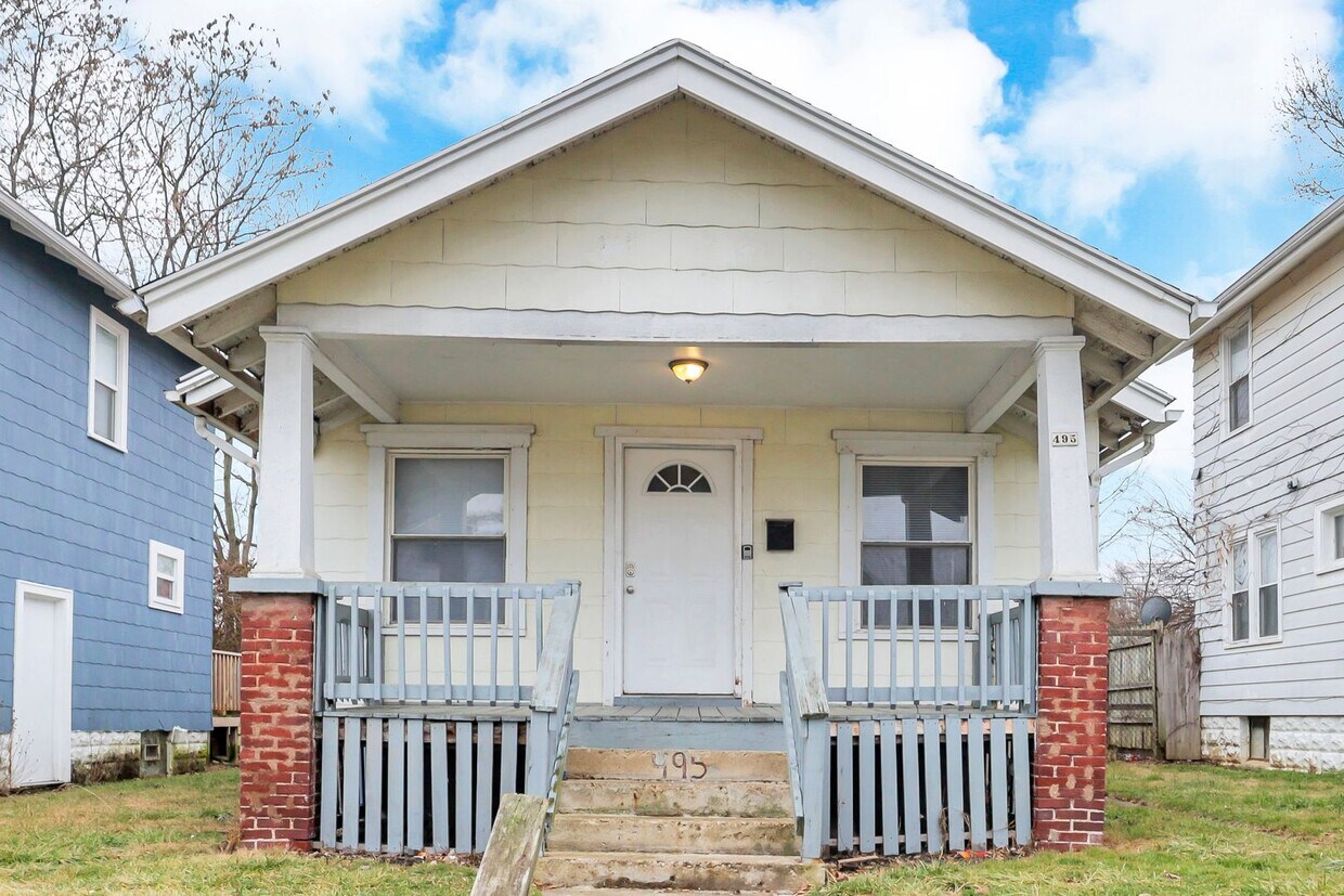 Primary Photo - Beautiful 2 bedroom home available on the ...