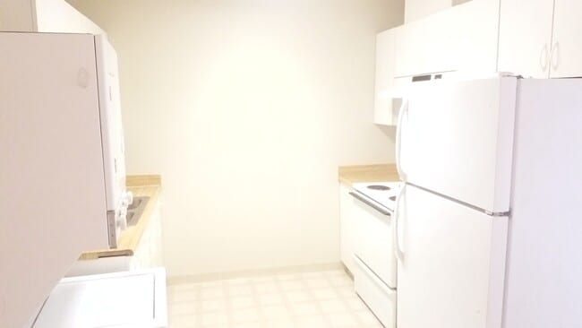 Building Photo - Coming soon! 2 bedroom duplex in North East Reno!