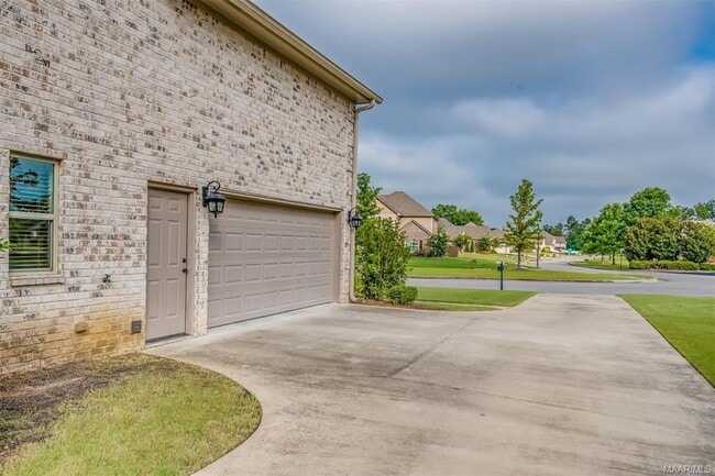 Foto del edificio - 1007 Old Breckenridge Ln