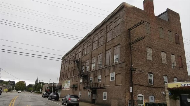 Building Photo - 111 N 12th St