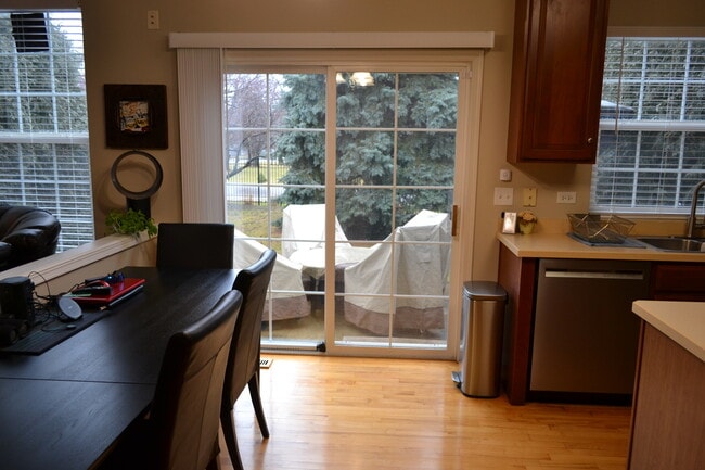 Foto del edificio - 2990 Peachtree Cir