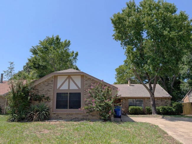 Foto del edificio - 602 Heritage Hill Dr