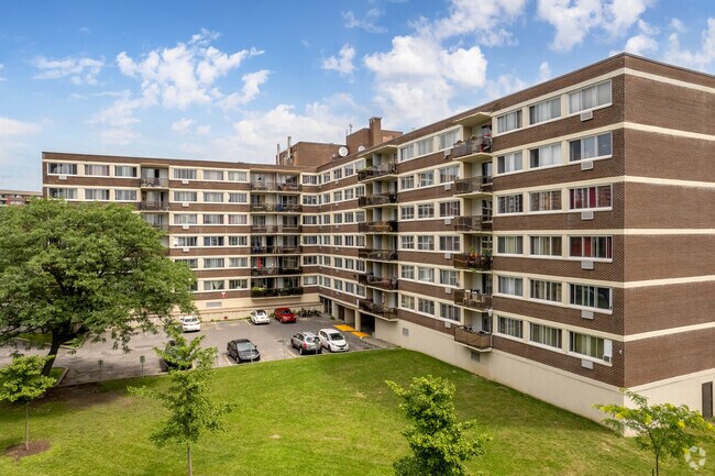 Photo du bâtiment - La Residence Deguire