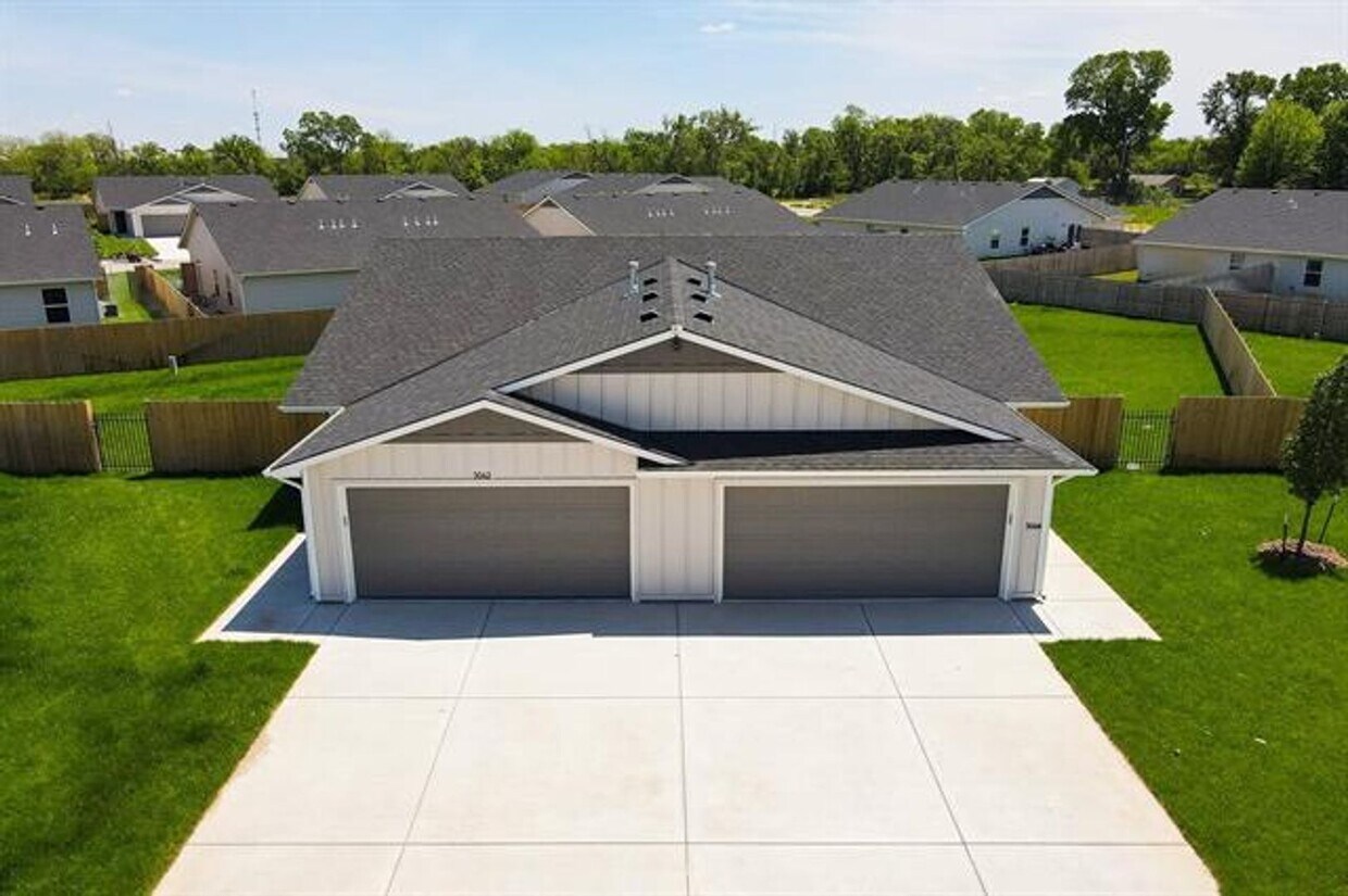 Foto principal - 5044-5044 S Sycamore St