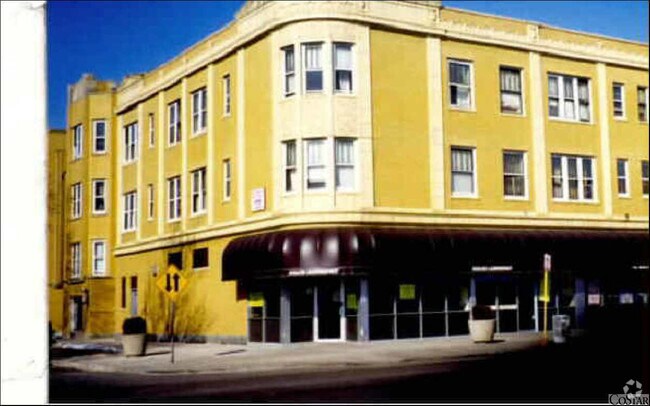Foto del edificio - 7845-7859 S Avalon Ave