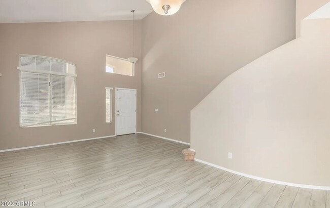 Building Photo - 3651 S Ivy Way