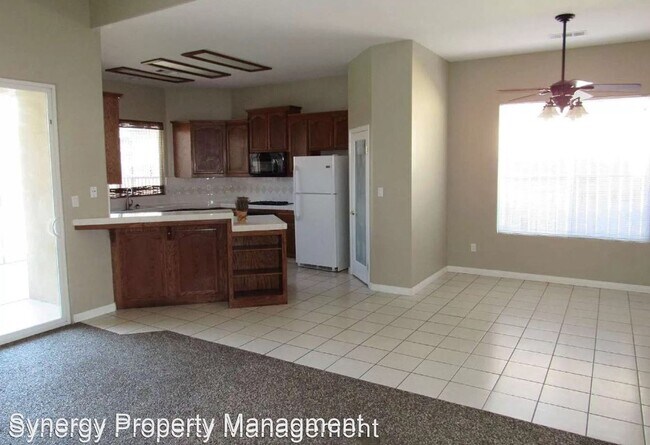 Building Photo - 4 br, 2 bath House - 2716 Silver Shore Lane