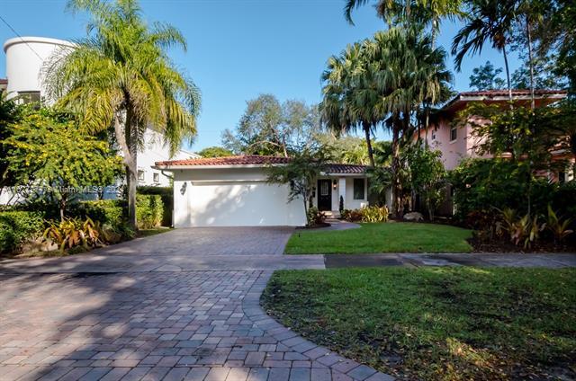 Foto principal - 605 Altara Ave